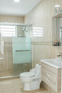 Lyra Vacation Rentals - 7