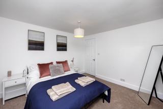 Entire house in Paddock Wood, United Kingdom - Paddock Wood - 7