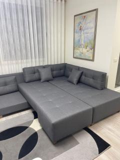 Fantastic 8th floor Apartment - Tirana - 2