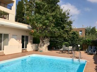 Peaceful Apartment with Double Bed - Oak Breeze - Paphos - 2