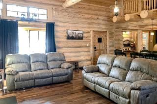 Poppy's Place - 8