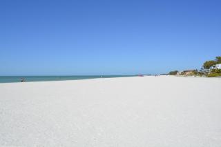 Beach House Resort 9 - Bradenton Beach - 6