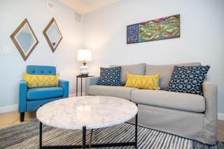 Beach House Resort 1 - 4