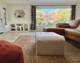 Uptown Sedona Retreat wit Views and Hot Tub - Sedona - 4