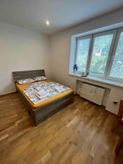 Brand new apartment in the heart of Bratislava - Bratislava - 2