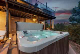 Luxury Uptown home with Views and Hot Tub - Sedona - 8