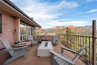 Luxury Uptown home with Views and Hot Tub - 4