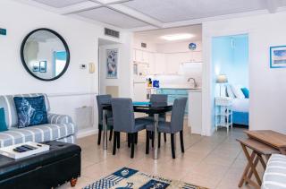 Palm Cay 3 - Holmes Beach - 1