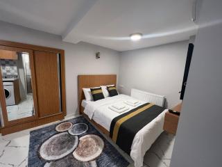 City Center Serenity: Stylish Studios Apartments - Istambul - 3