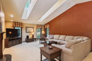 Great Group Getaway: Games Galore + Outdoor Oasis - Painesville - 7