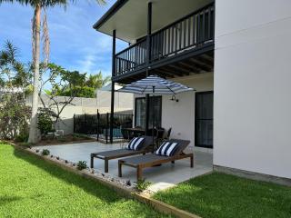 Monterey Beach House - direct beach access & plunge pool - 8