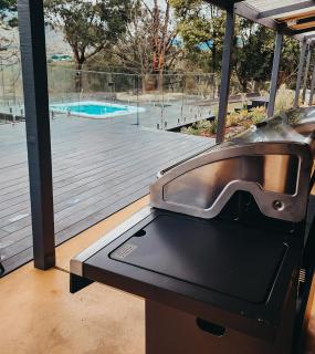 Savvanah Farmstay family friendly home with stunning views and spa - Chum Creek - 3