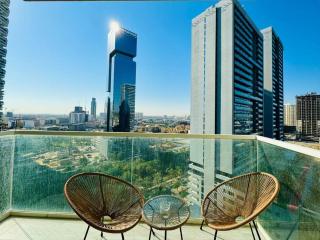 Chic Apt Hameni Tower, JVC Bright with Pool View - Dubai - 7