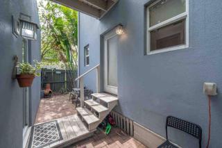 Nawlins vibe with rooftop verandah near Riverwalk and downtown - Tampa - 5