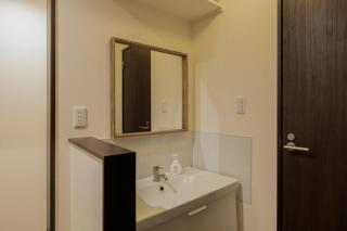 Usj,大阪ドームへ2駅-西九条駅徒歩3分-荷物預かり無料-関空,梅田,難波直通 - 1