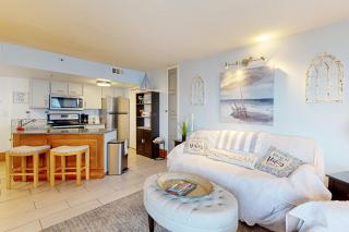 Cozy Beach Rendezvous - Myrtle Beach - 7