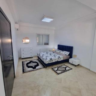 Spacious Apartment Ennasr 2 - Ariana - 9