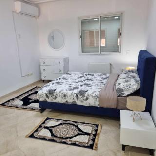 Spacious Apartment Ennasr 2 - Ariana - 7