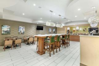 Best Western Plus New Englander - 9