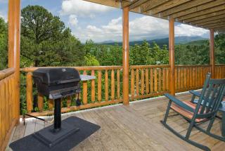 Elegant Elk, 6bdrm 6bath, Specials, Free Tickets, Elevator, Amazing View, Hot Tub, Gameroom - Pigeon Forge - 6