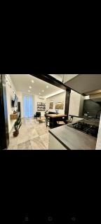 Koman House - 9