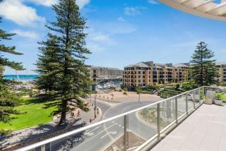 Belle Escapes - Sea the Views - Glenelg - 4