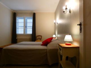 Maison en pierre rénovée, 3 chambres, jardin clos, équipée, calme et proche étang à Senonches - FR-1-581-36 - 3