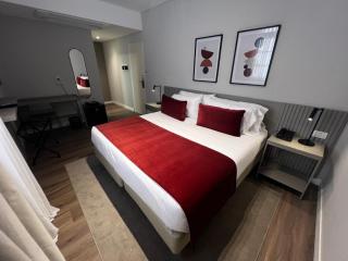 Guemes Hotel & Spa - 4