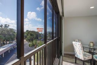Harbor Towers 4th Fl Pool & Bay Views End Unit - 2