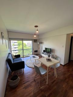 Del Río Bienes Raíces España 7 - 9