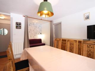 Charmant F2 bis au Mont-Dore avec balcon, au pied des pistes, 6 pers, parking, ascenseur - FR-1-415-150 - Mont-Dore - 2