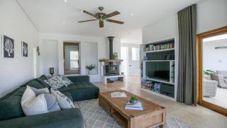 Panoramic Ocean Views and Short Walk To Beach - Killcare - 3