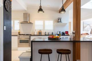 Sealoc - Luxury beach house - by the sea - 0