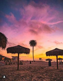 Coastal Paradise Blocks from Beacon's Beach - 6