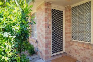'The Elizabeth' A Romantic Garden Retreat for Two - Newcastle - 5