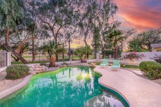 Golf Front Home, Central Location, Heated Pool! - Phoenix - 0