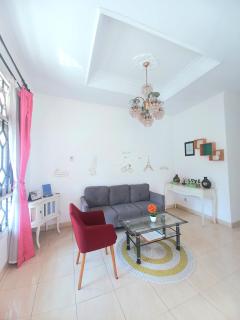 Homestay Jogja Dekat Gembiraloka By Simply Homy - Yogyakarta - 1