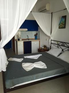 Anastasia Studios, Apartments & Suites - 4