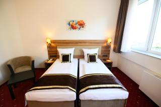 Hotel Luna - Offenbach - 9