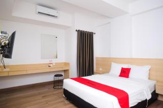 RedDoorz Apartment near Exit Toll Colomadu - Solo - 2