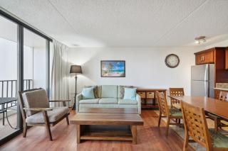 Deluxe 21st Floor Corner Condo with Diamond Head Views condo - Honolulu - 3