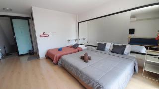 SLEEPY-Homey Don Mueang Airport Hostel - Bangkok - 1