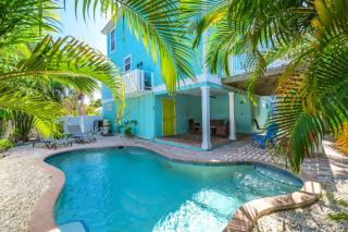 Blue Pineapple - Holmes Beach - 8