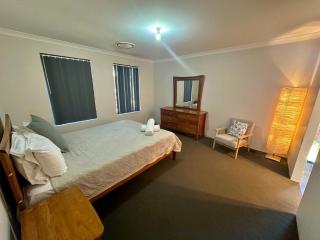 Quiet Busselton Retreat - Busselton - 2