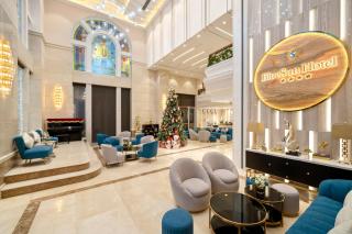 BlueSun Danang Beach Hotel - 1