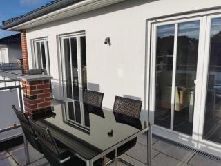 NEU! Schicke und moderne FeWo Lindenalle OG - Hanstedt - 9
