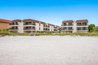 Water's Edge 205 - Holmes Beach - 4