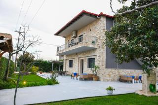 Garden Villa Afytos - Afitos - 6