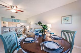 Sandy Pointe - Holmes Beach - 5