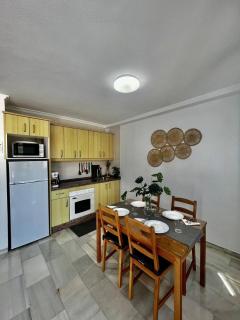 Pueblo Evita One Bedroom Large Terrace And Bbq - Benalmádena - 1